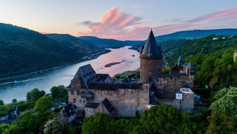 Burg Stahleck am Abend | © Mahlow Media